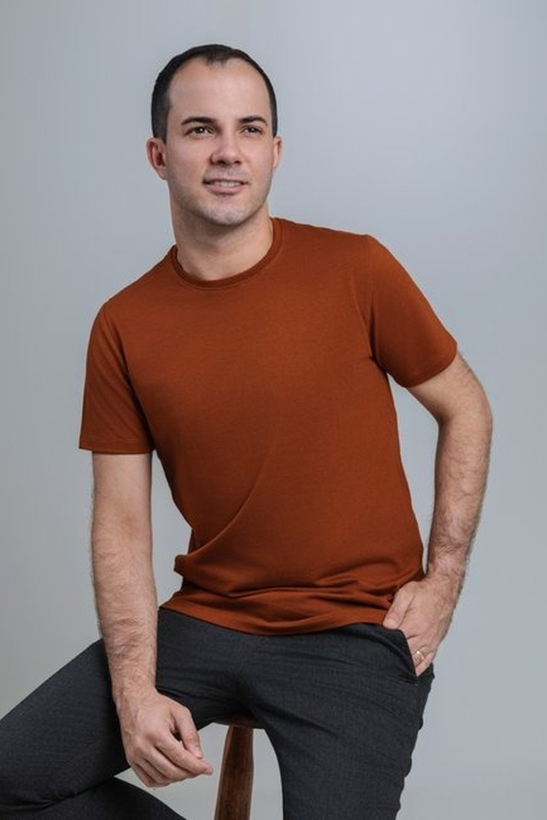 Camiseta Básica Ocre