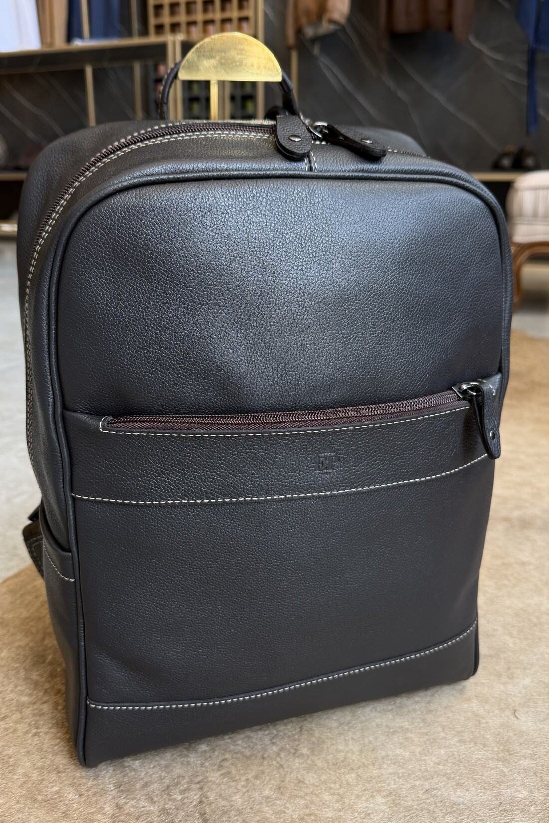 Mochila Executiva em Couro Premium 